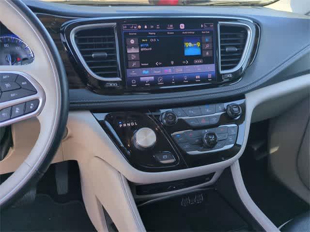 used 2021 Chrysler Pacifica car, priced at $35,800