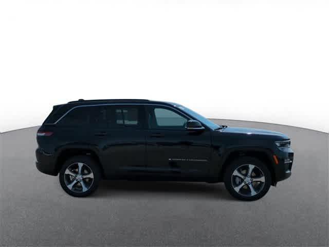 new 2024 Jeep Grand Cherokee car, priced at $47,454