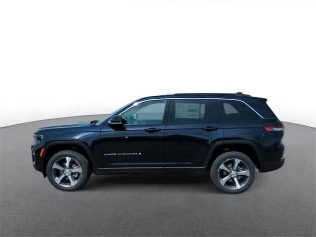 new 2024 Jeep Grand Cherokee car, priced at $47,454