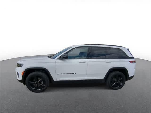 used 2022 Jeep Grand Cherokee car, priced at $33,250