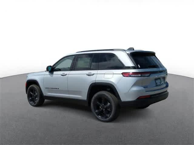 new 2024 Jeep Grand Cherokee car, priced at $49,689