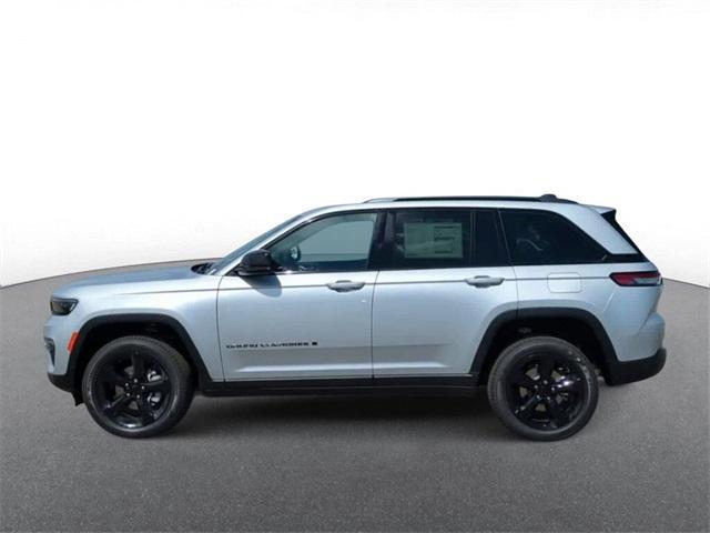 new 2024 Jeep Grand Cherokee car, priced at $49,939