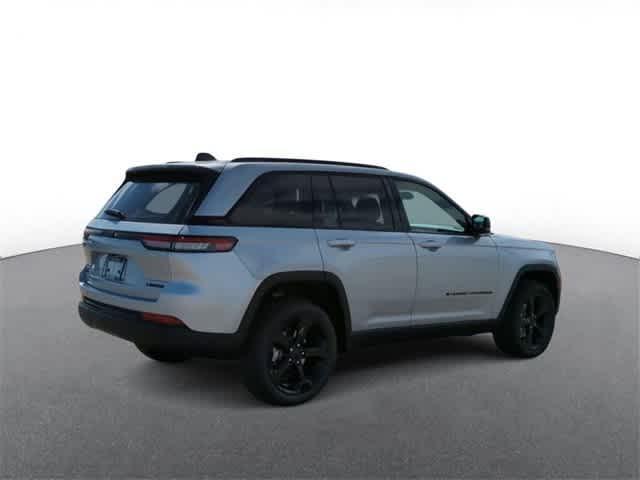 new 2024 Jeep Grand Cherokee car, priced at $49,689