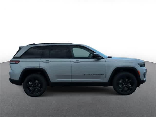 new 2024 Jeep Grand Cherokee car, priced at $47,539