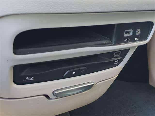 used 2019 Chrysler Pacifica car, priced at $23,250