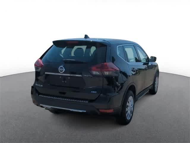 used 2018 Nissan Rogue car, priced at $15,625