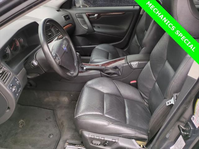 used 2006 Volvo S60 car, priced at $1,600