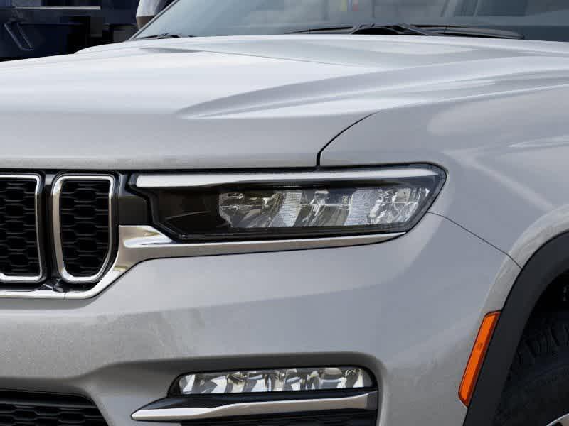 new 2025 Jeep Grand Cherokee car, priced at $50,058