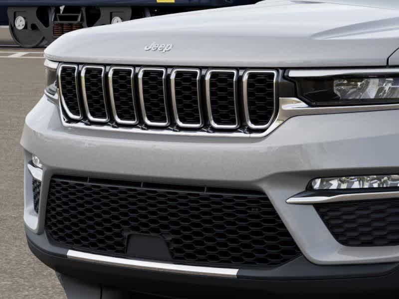new 2025 Jeep Grand Cherokee car, priced at $50,058