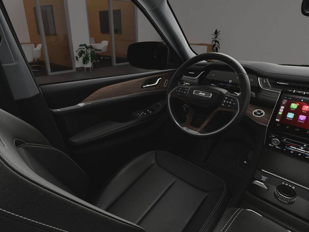 new 2025 Jeep Grand Cherokee L car, priced at $52,005