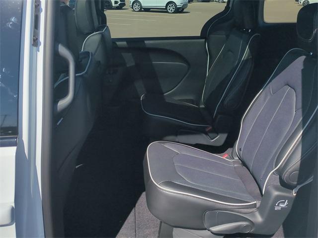 new 2024 Chrysler Pacifica car, priced at $47,356