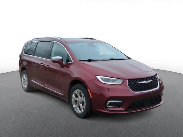 used 2021 Chrysler Pacifica car, priced at $30,425