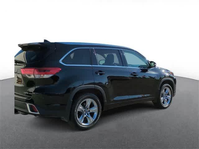 used 2018 Toyota Highlander car, priced at $25,600