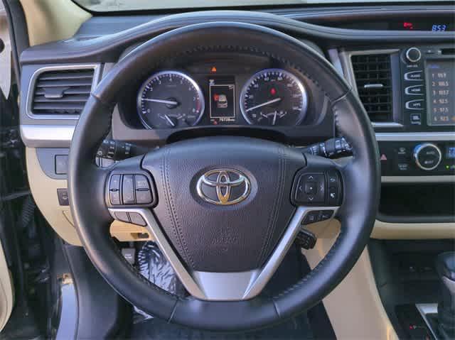 used 2018 Toyota Highlander car, priced at $25,600