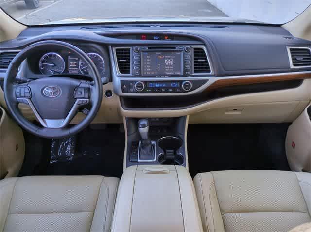 used 2018 Toyota Highlander car, priced at $25,600