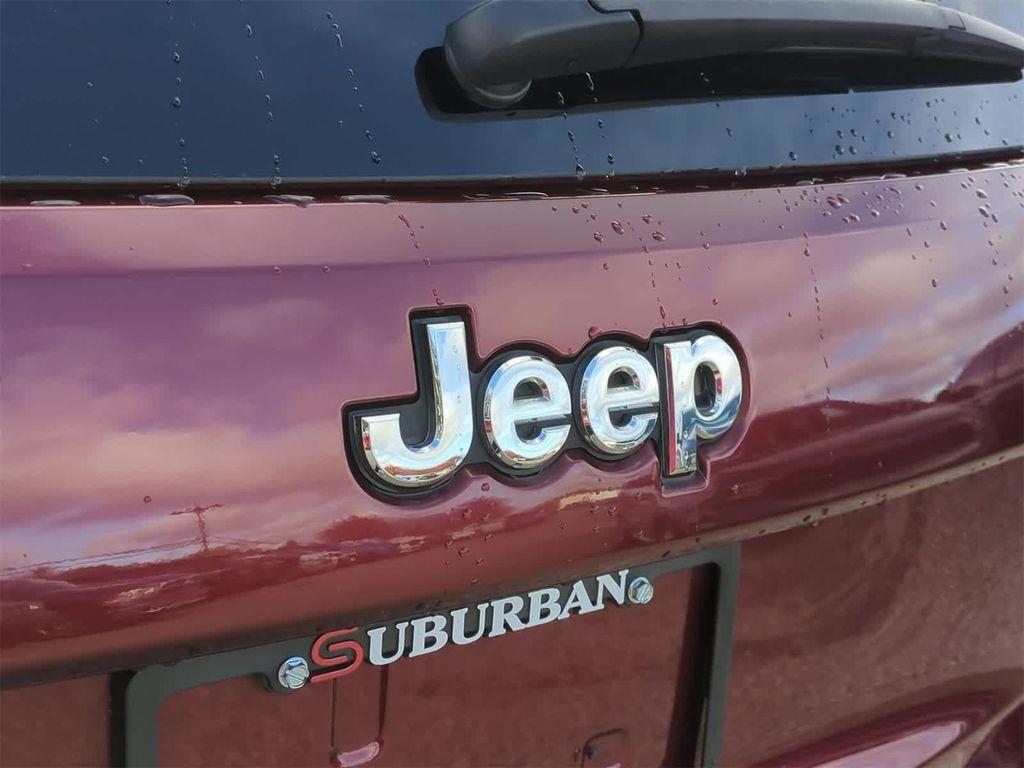 used 2017 Jeep Grand Cherokee car, priced at $16,350