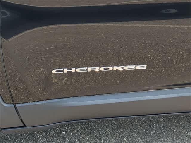 used 2016 Jeep Cherokee car, priced at $16,400