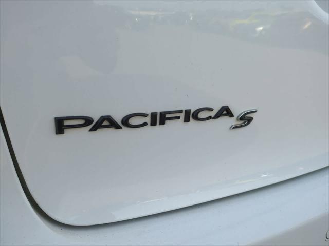 used 2021 Chrysler Pacifica car, priced at $33,925