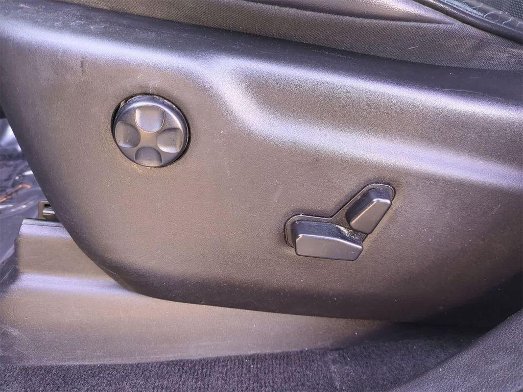 used 2015 Jeep Grand Cherokee car, priced at $7,800