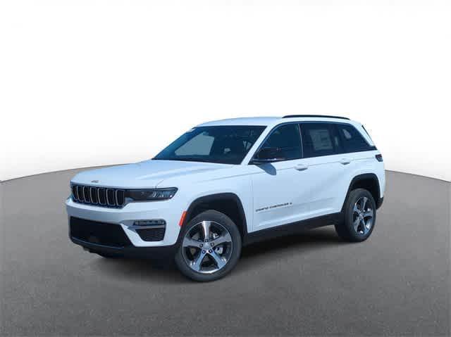 new 2024 Jeep Grand Cherokee car, priced at $46,945