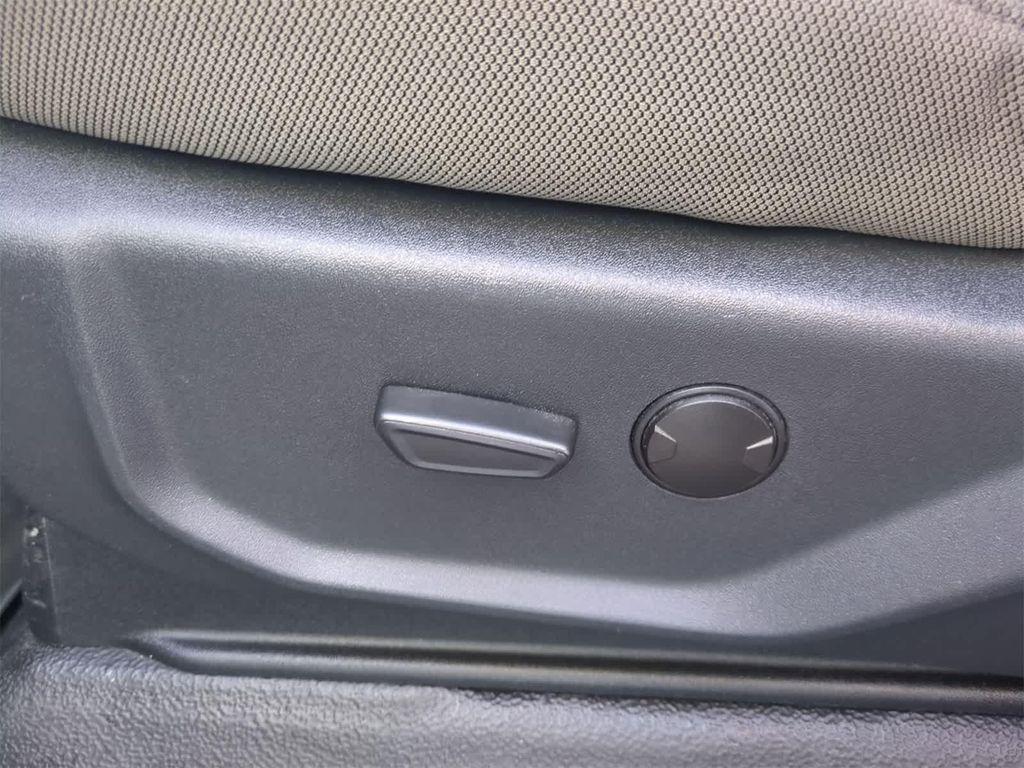 used 2022 Ford F-250 car, priced at $39,625