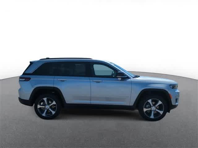 new 2024 Jeep Grand Cherokee car, priced at $50,705