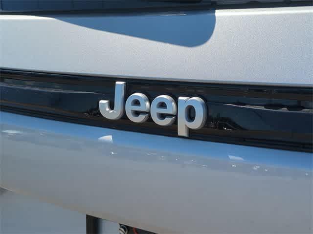 new 2024 Jeep Grand Cherokee car, priced at $50,705