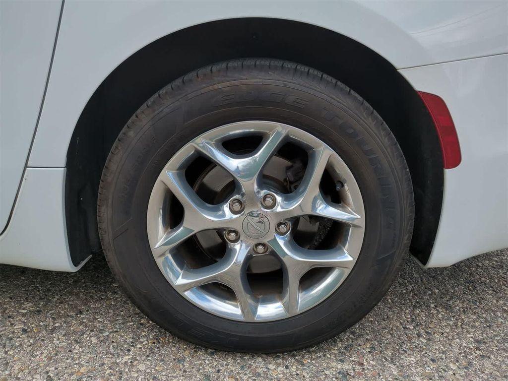 used 2019 Chrysler Pacifica car, priced at $18,750