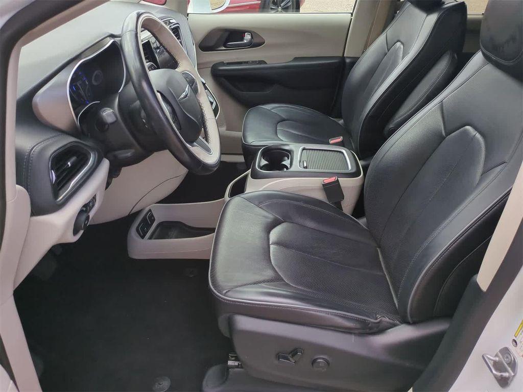 used 2019 Chrysler Pacifica car, priced at $18,750