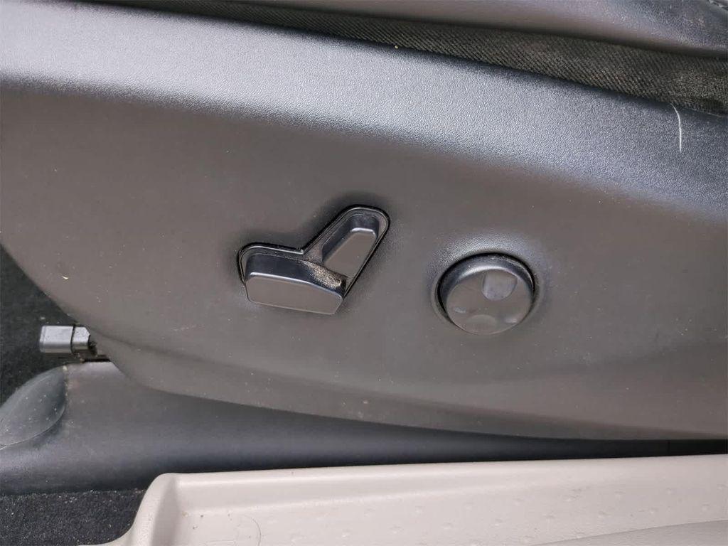 used 2019 Chrysler Pacifica car, priced at $18,750