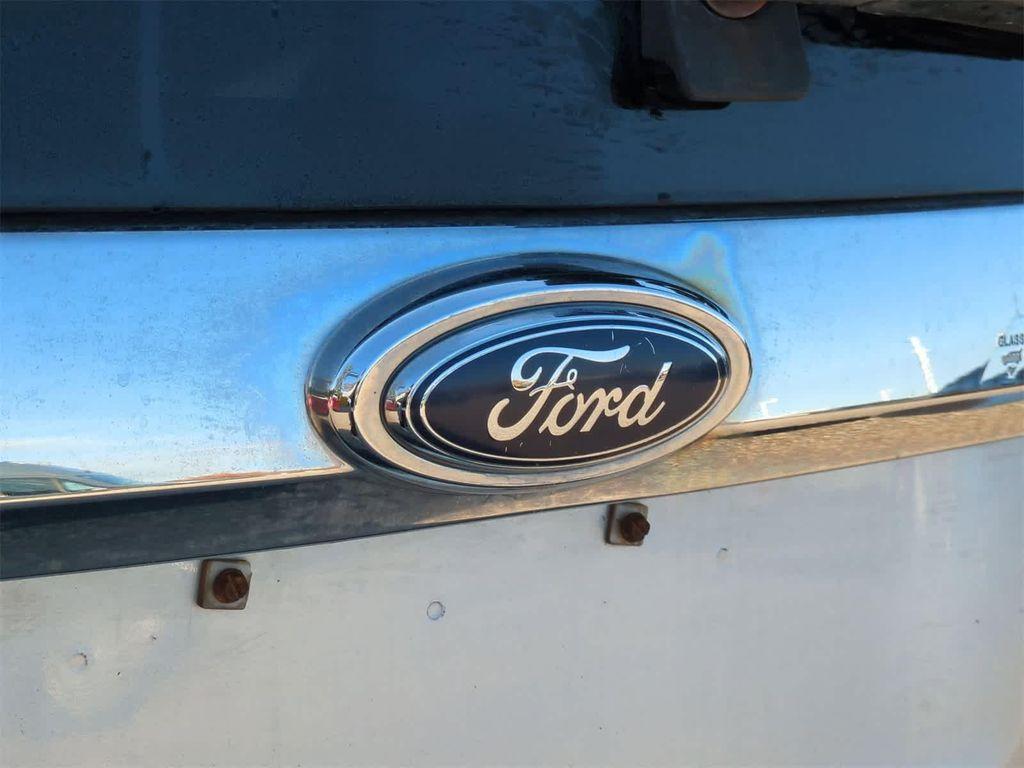 used 2008 Ford Escape car, priced at $2,750