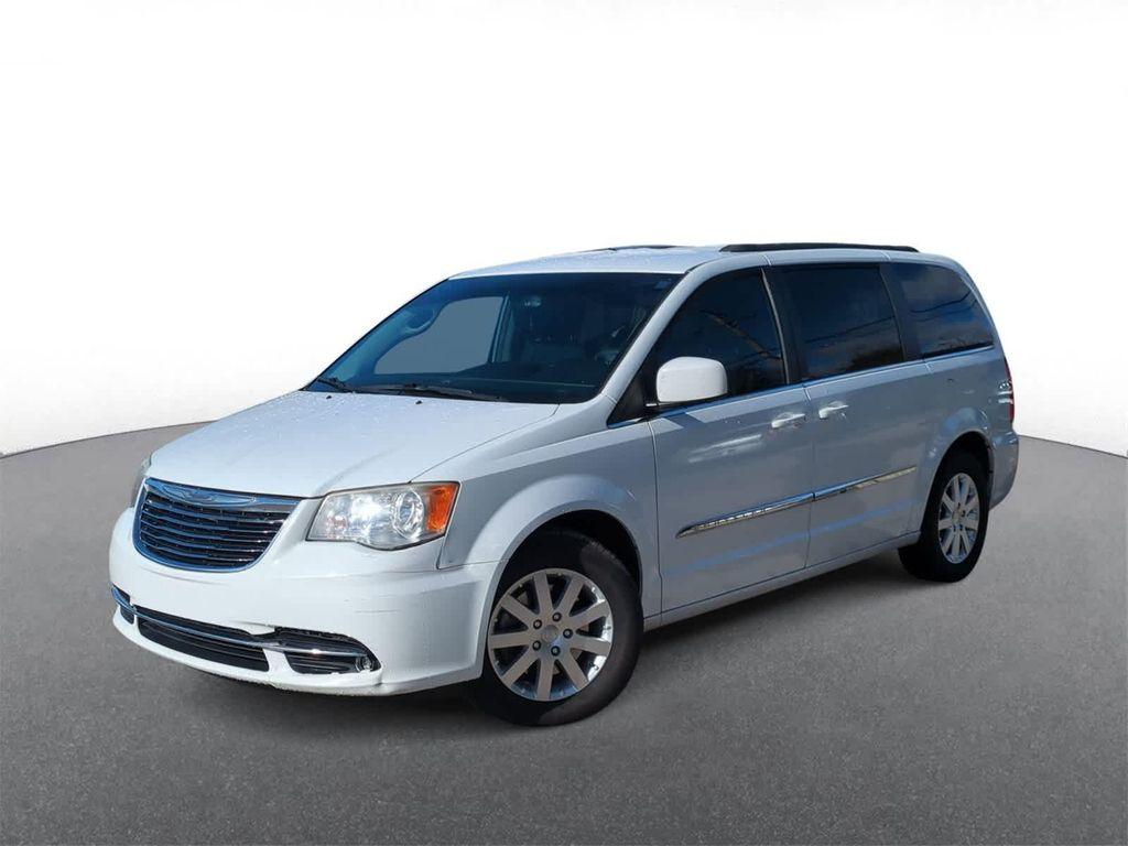used 2014 Chrysler Town & Country car, priced at $4,925
