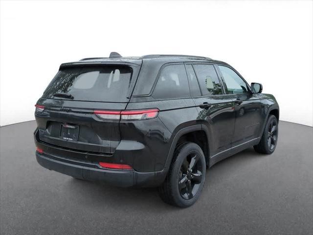 used 2022 Jeep Grand Cherokee car, priced at $31,300