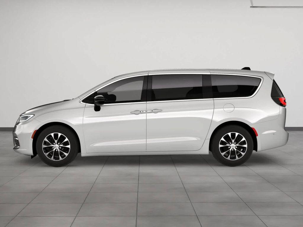 new 2026 Chrysler Pacifica car, priced at $46,227