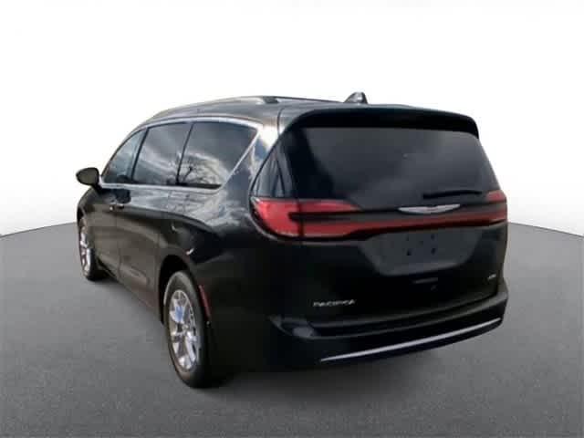 used 2022 Chrysler Pacifica car, priced at $33,275