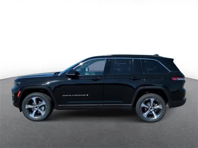 new 2024 Jeep Grand Cherokee car, priced at $50,705