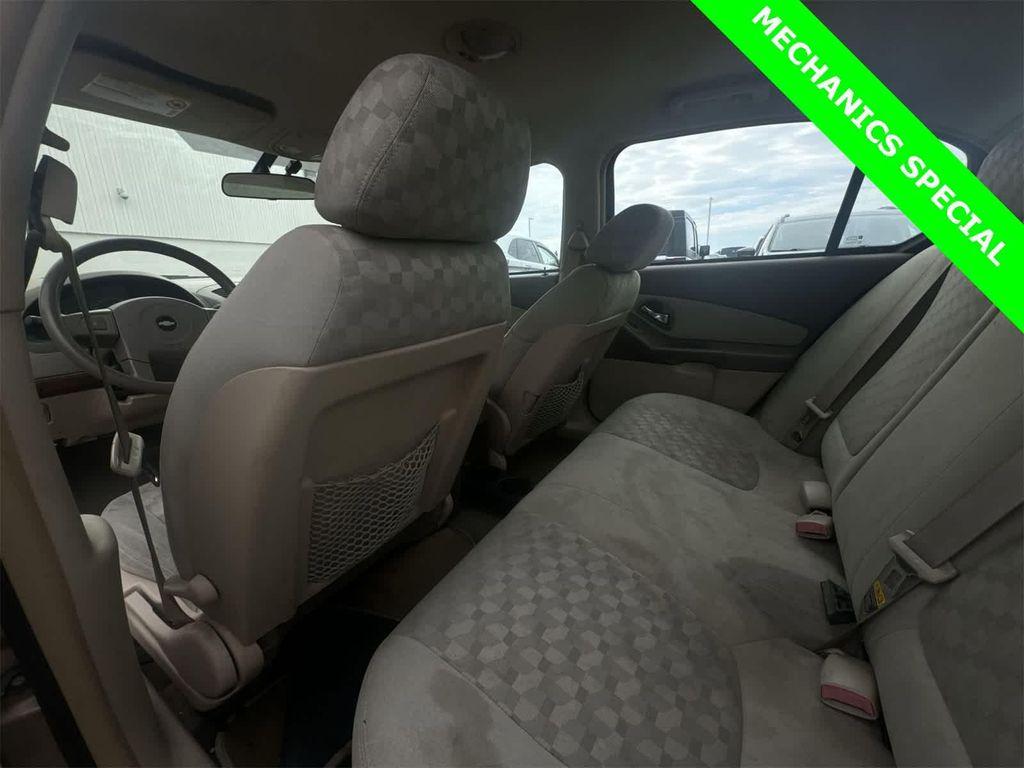 used 2004 Chevrolet Malibu car, priced at $1,225