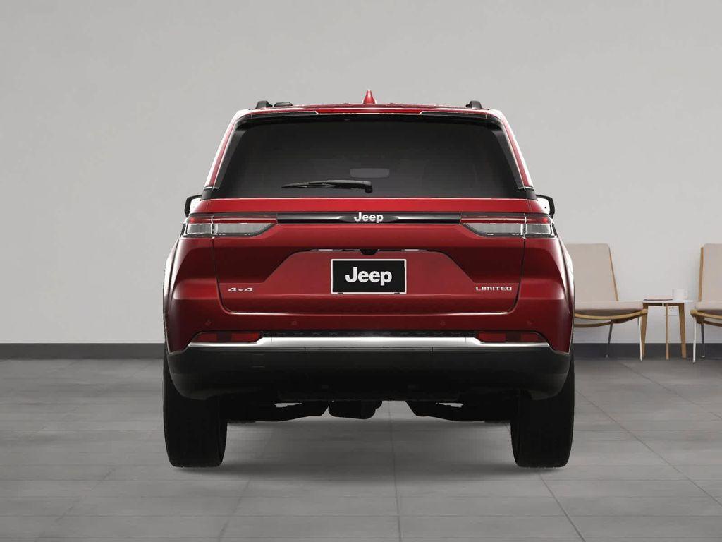 new 2025 Jeep Grand Cherokee car, priced at $44,724