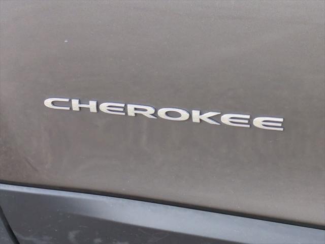 used 2019 Jeep Cherokee car, priced at $17,725