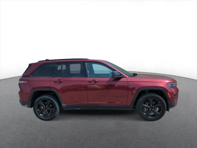 used 2022 Jeep Grand Cherokee car, priced at $31,250