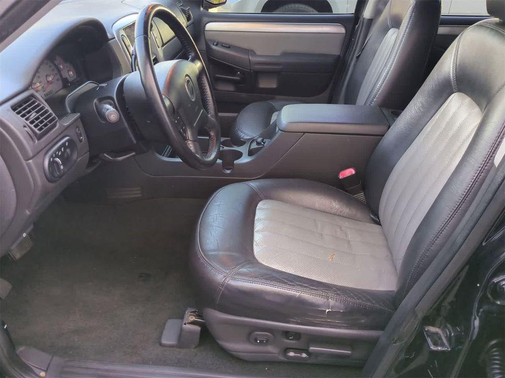 used 2005 Mercury Mountaineer car, priced at $3,995
