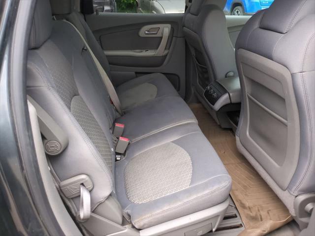 used 2011 Chevrolet Traverse car, priced at $3,775