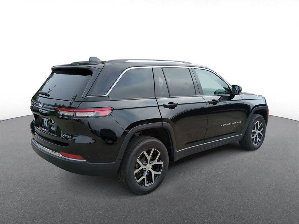 used 2023 Jeep Grand Cherokee car, priced at $35,300