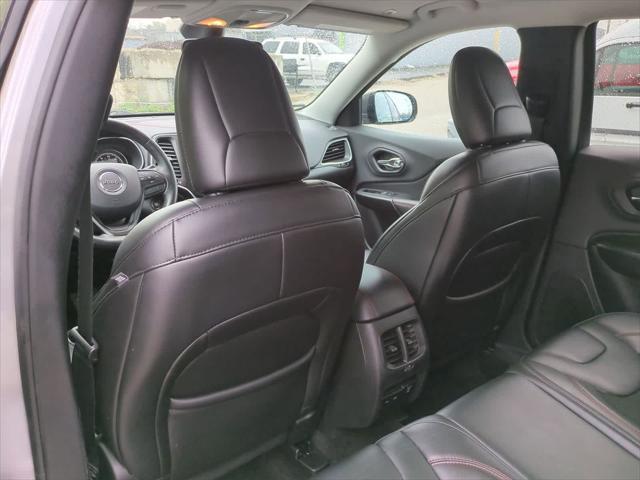 used 2019 Jeep Cherokee car, priced at $15,525