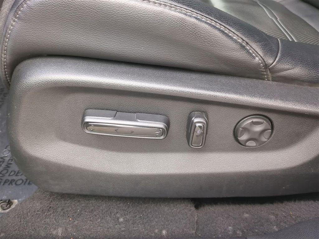 used 2017 Honda CR-V car, priced at $17,875