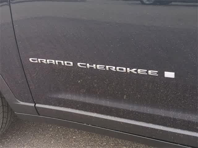 new 2024 Jeep Grand Cherokee L car, priced at $47,571