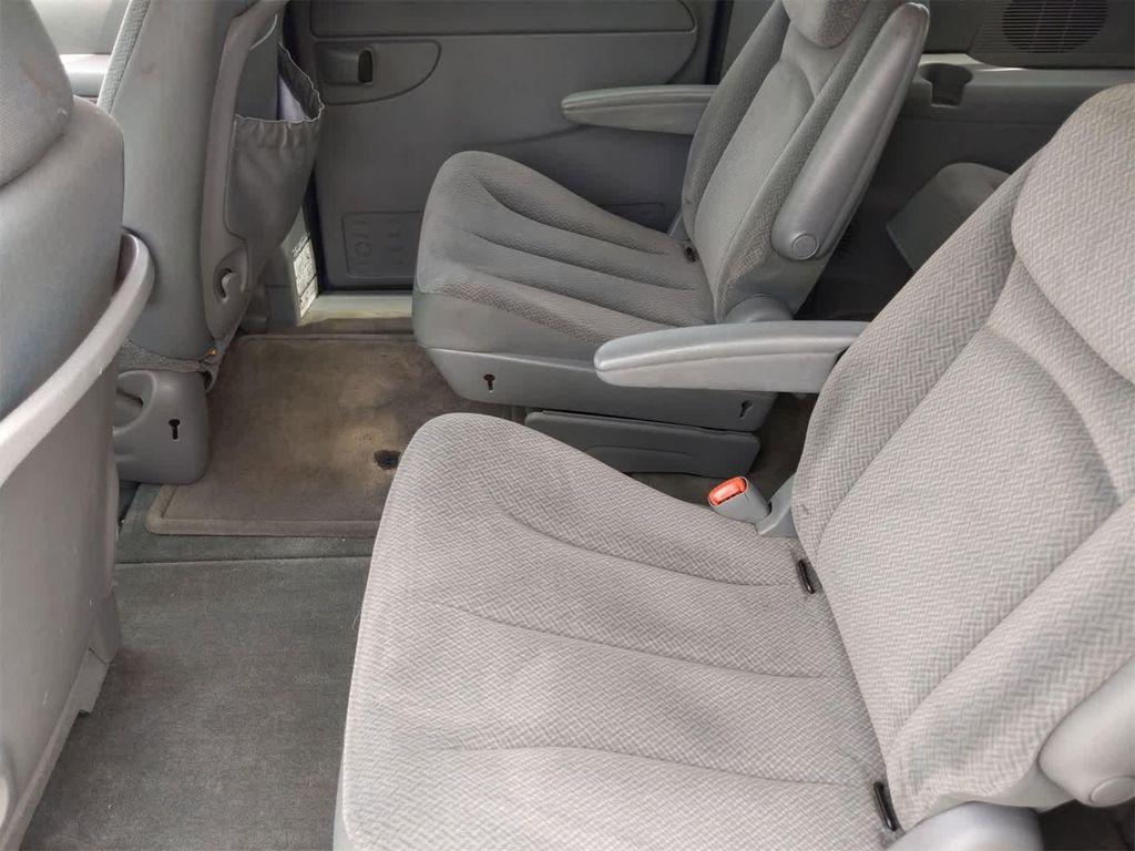 used 2005 Dodge Grand Caravan car, priced at $3,475