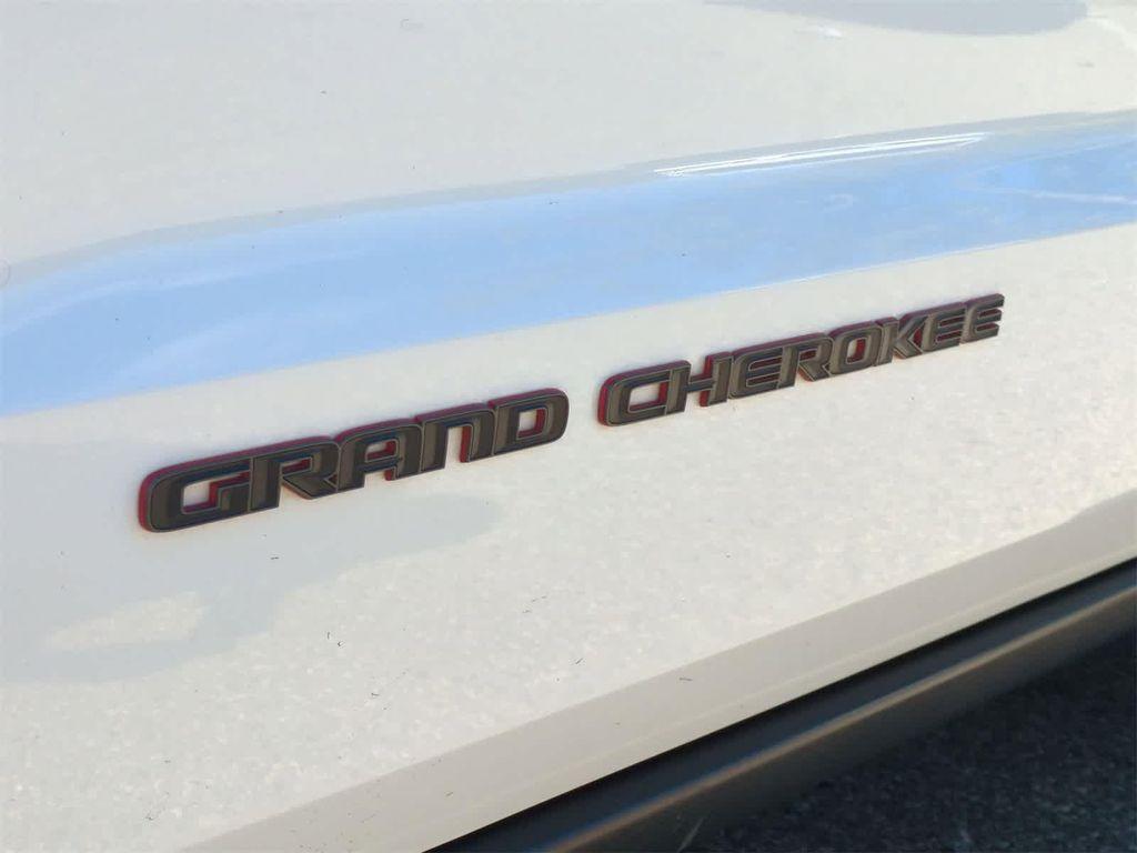 used 2018 Jeep Grand Cherokee car, priced at $18,425