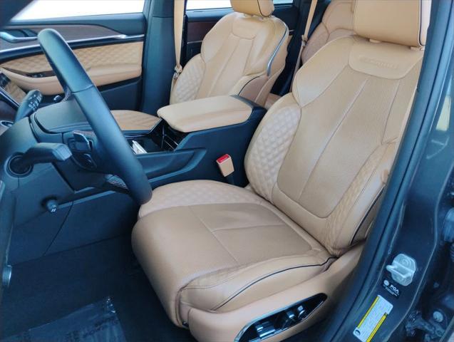 used 2022 Jeep Grand Cherokee car, priced at $41,975