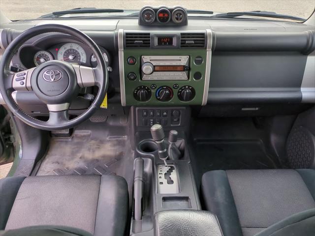 used 2010 Toyota FJ Cruiser car, priced at $12,325